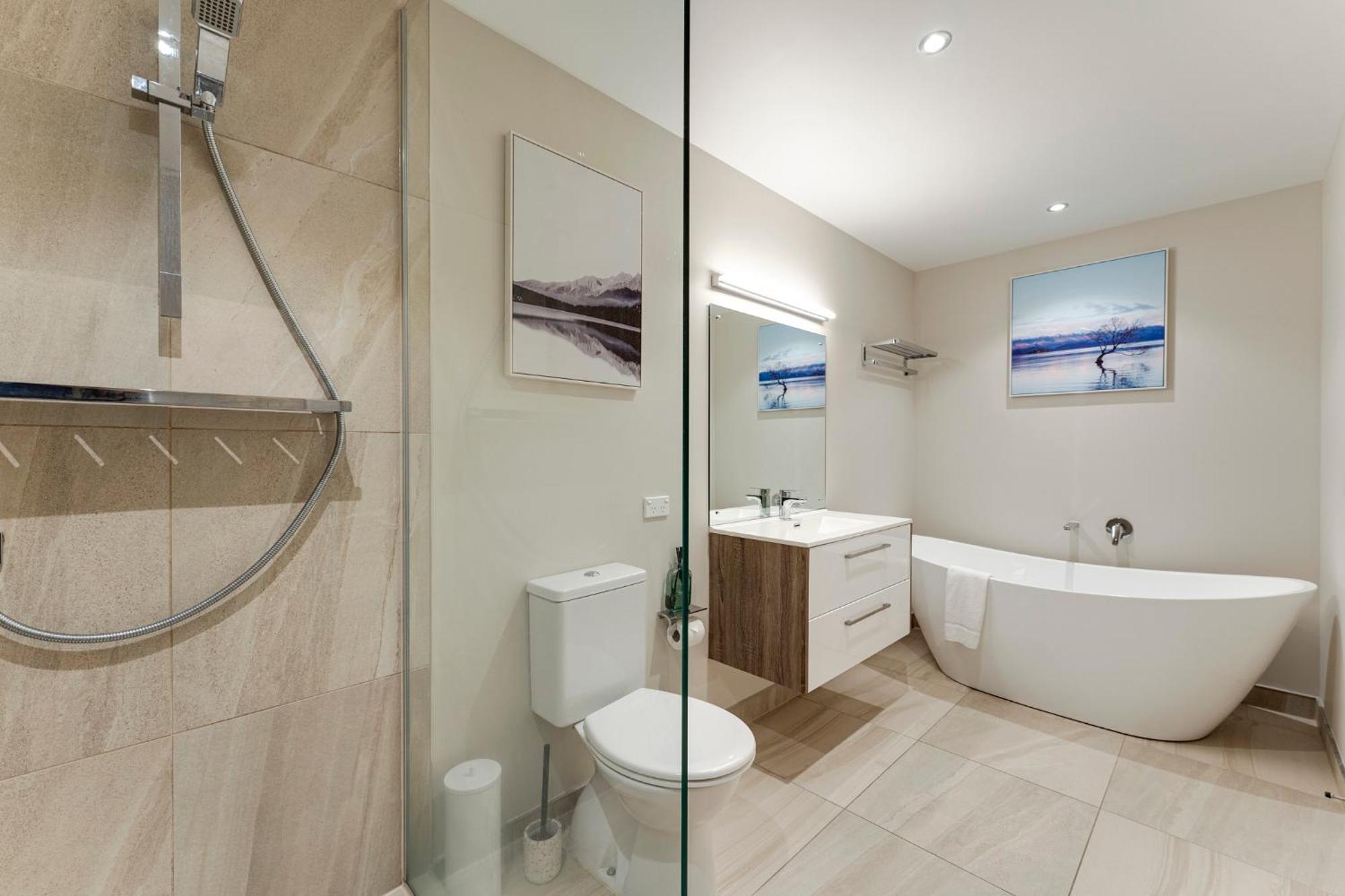 Queenstown Lake And Mountain View Retreat Free Wifi Free Street Parking Extérieur photo