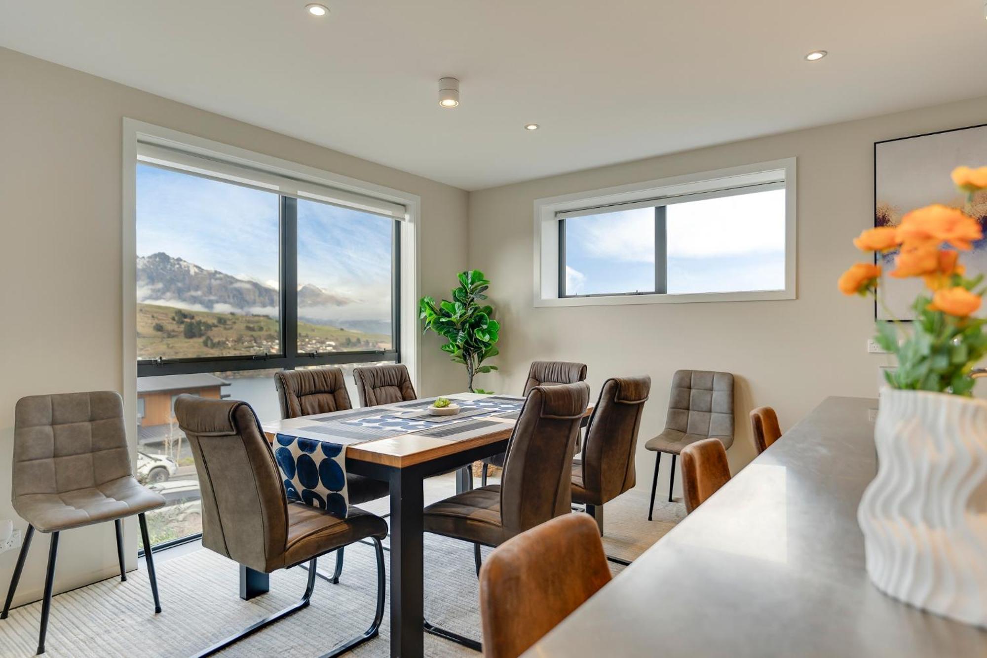 Queenstown Lake And Mountain View Retreat Free Wifi Free Street Parking Extérieur photo